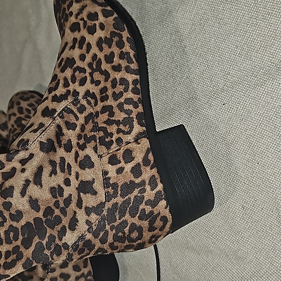 Thigh High Boots - Picture 5 of 6